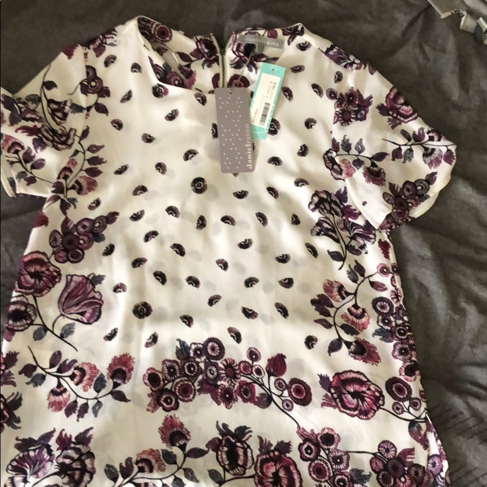 Short sleeve blouse